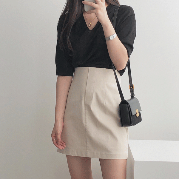 thecoi(더코이) / high waist H-line mini skirt(하이웨이스트 H라인 미니 스커트)