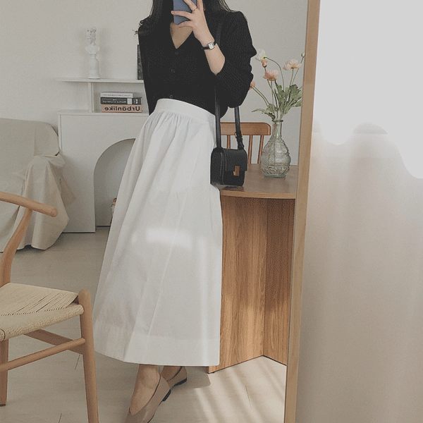 더코이 (thecoi) - 하이디 화이트 코튼 롱 스커트 (white A-line cotton long skirt)